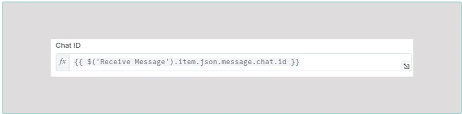Поле Chat ID в режиме Expression с выражением, которое берёт идентификатор чата из триггера